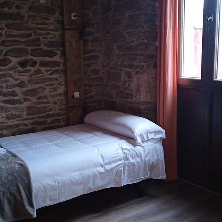 La Casona De Sarria Hostel Bagian luar foto