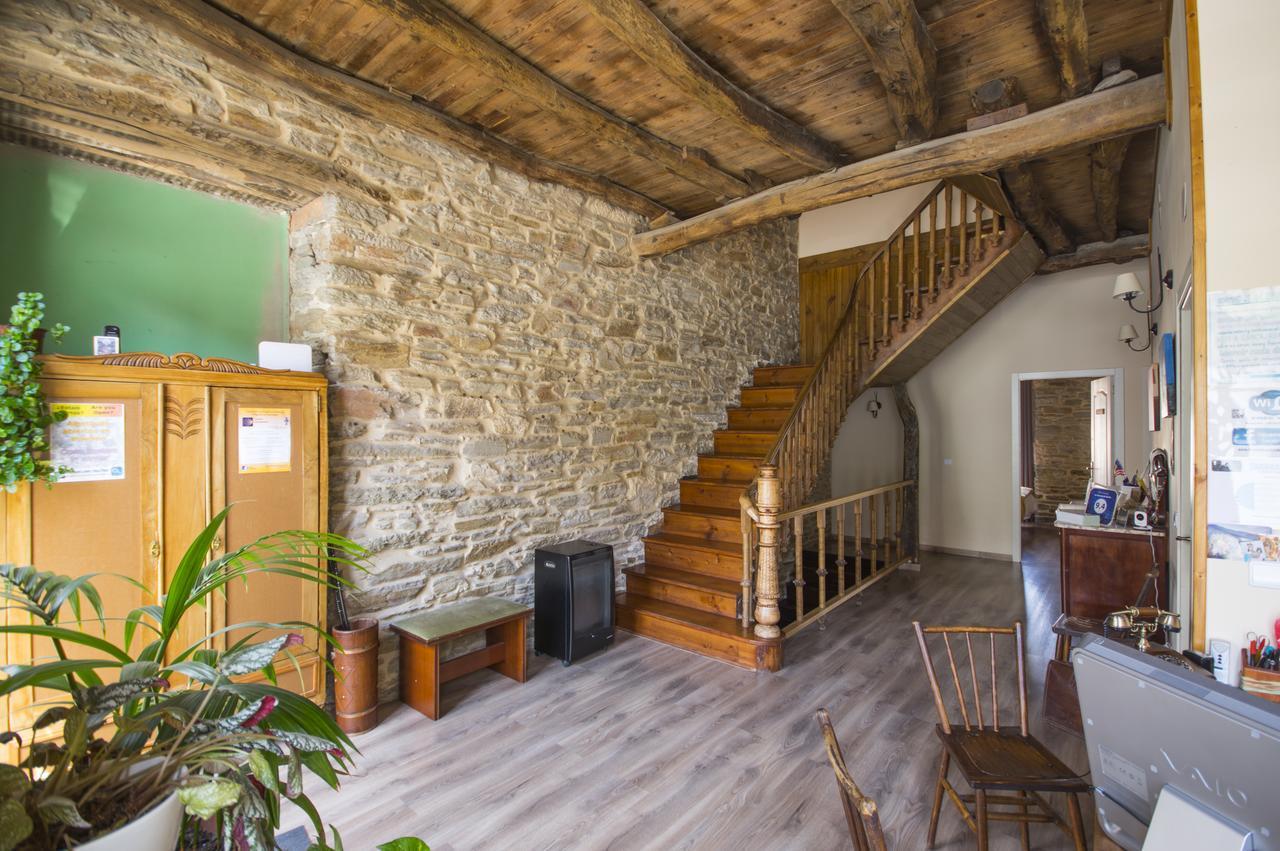 La Casona De Sarria Hostel Bagian luar foto